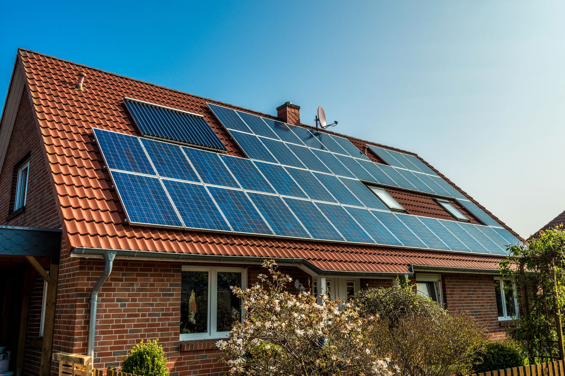 Les 3 différents types de panneaux photovoltaïques